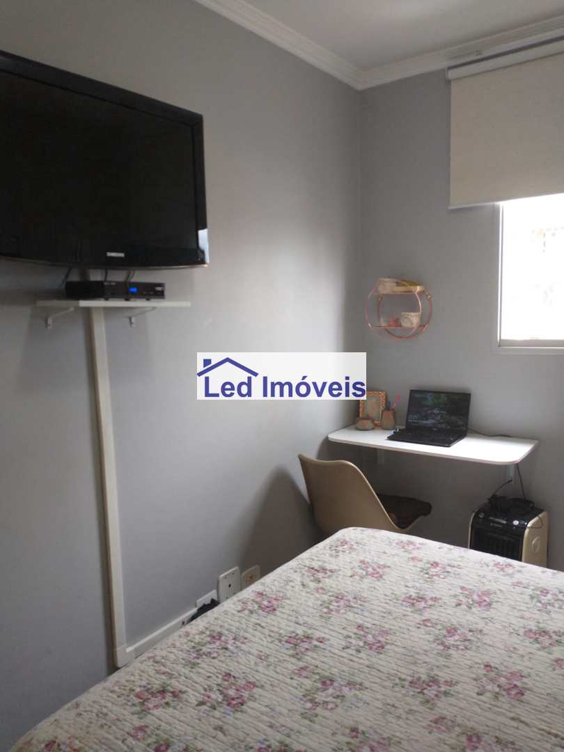 Apartamento à venda com 2 quartos, 55m² - Foto 12