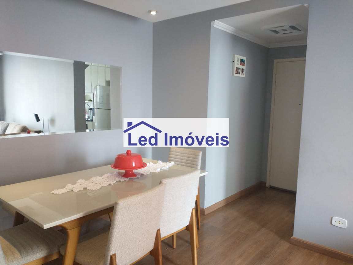 Apartamento à venda com 2 quartos, 55m² - Foto 4