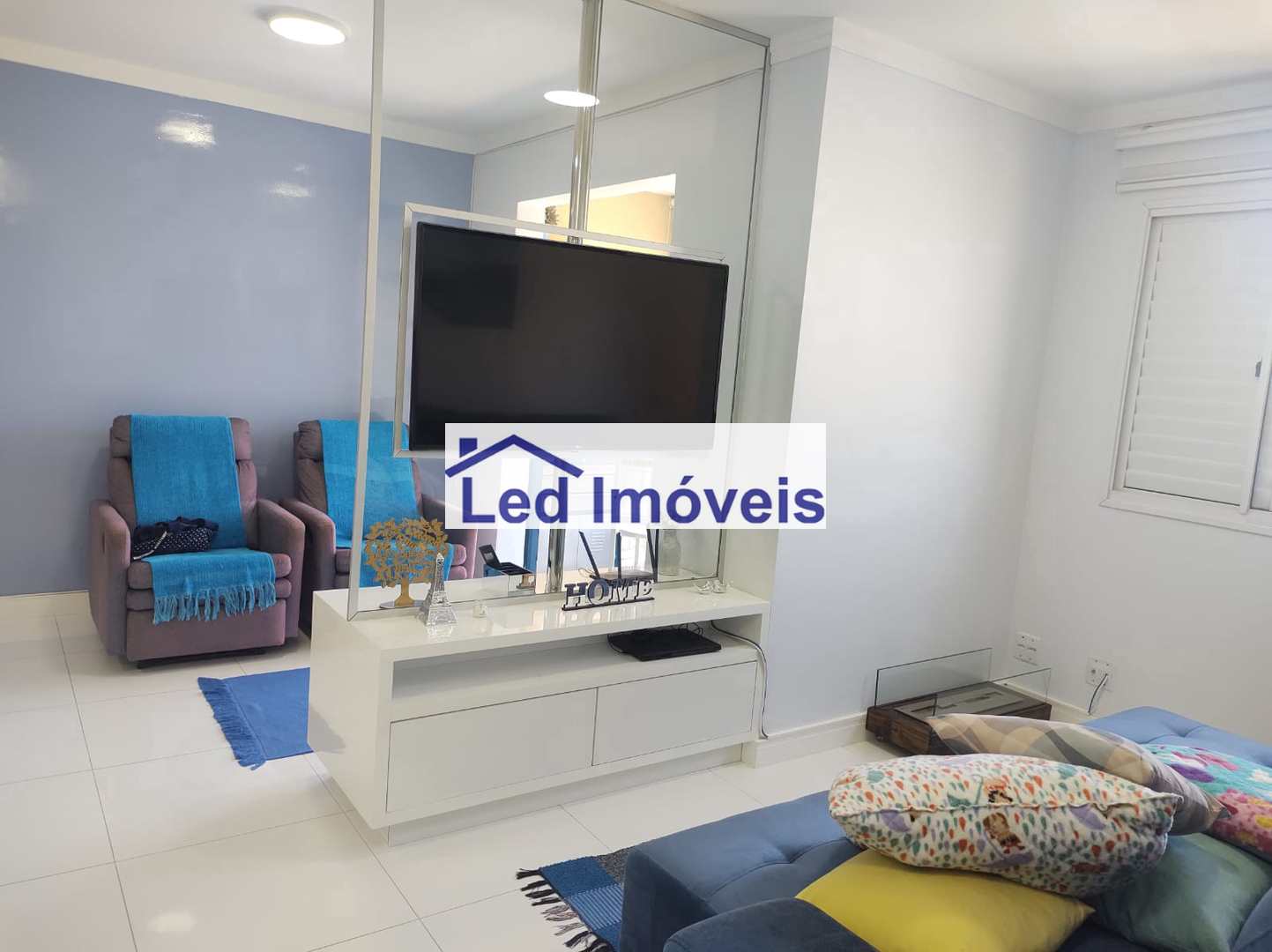 Apartamento à venda com 3 quartos, 68m² - Foto 1