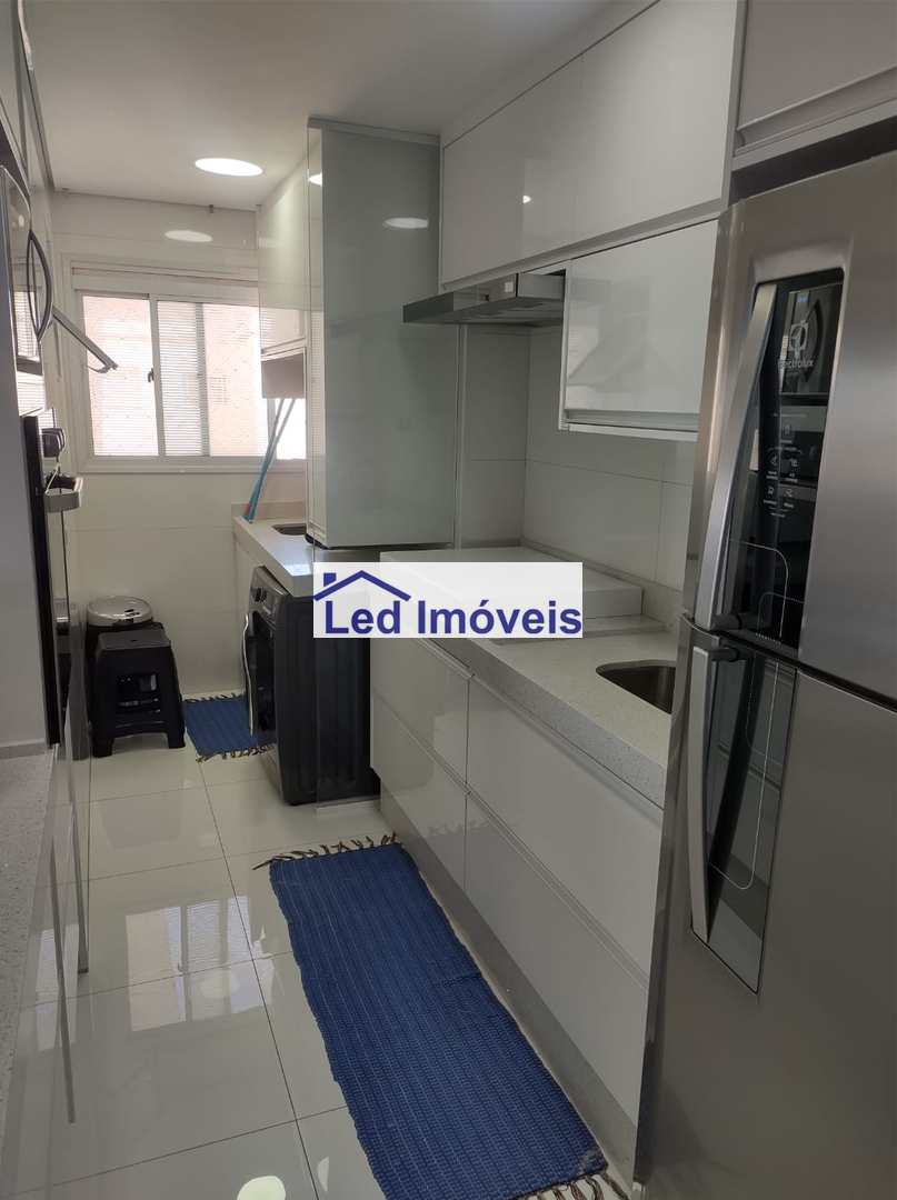 Apartamento à venda com 3 quartos, 68m² - Foto 7