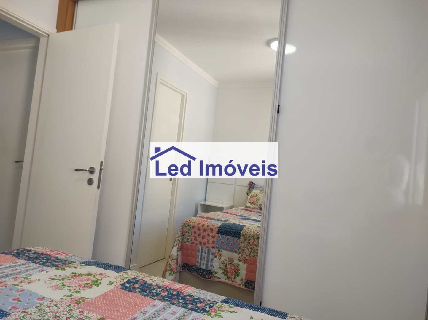 Apartamento à venda com 3 quartos, 68m² - Foto 11