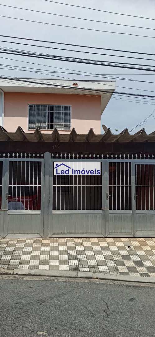 Sobrado à venda com 2 quartos, 140m² - Foto 1