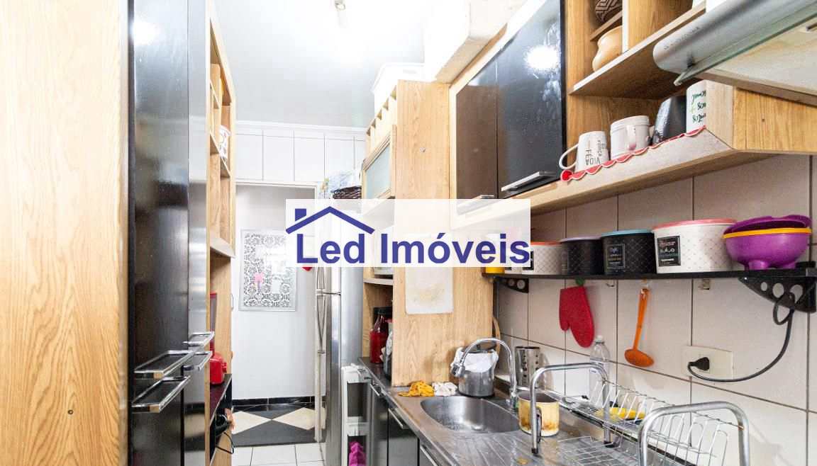 Apartamento à venda com 2 quartos, 63m² - Foto 7