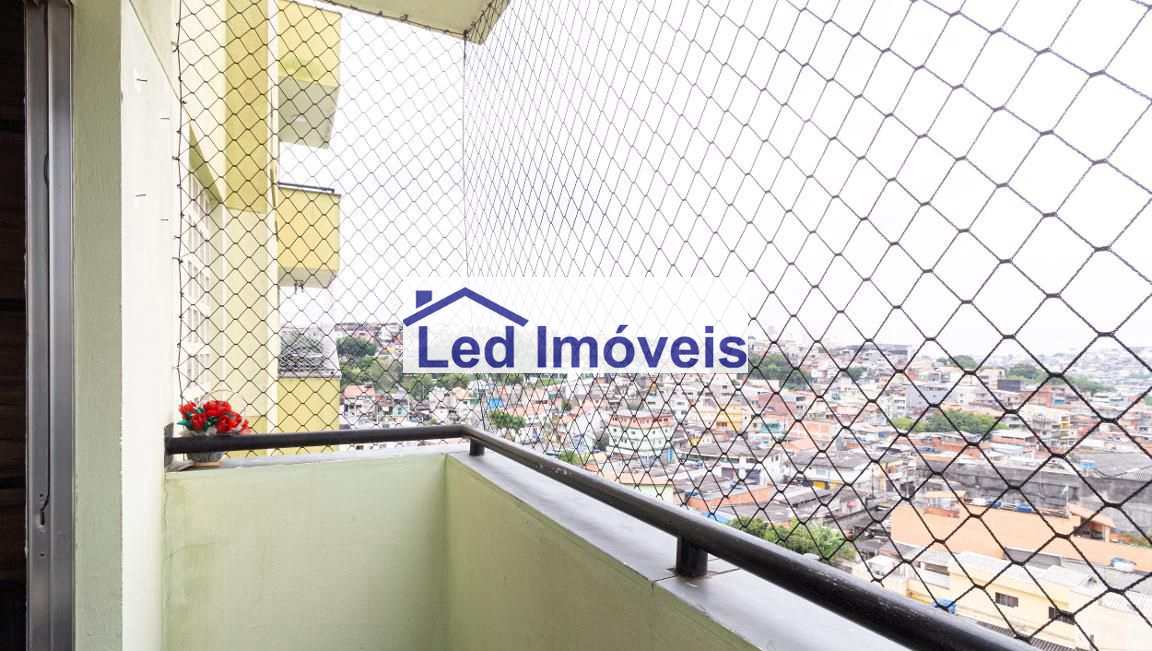 Apartamento à venda com 2 quartos, 63m² - Foto 4