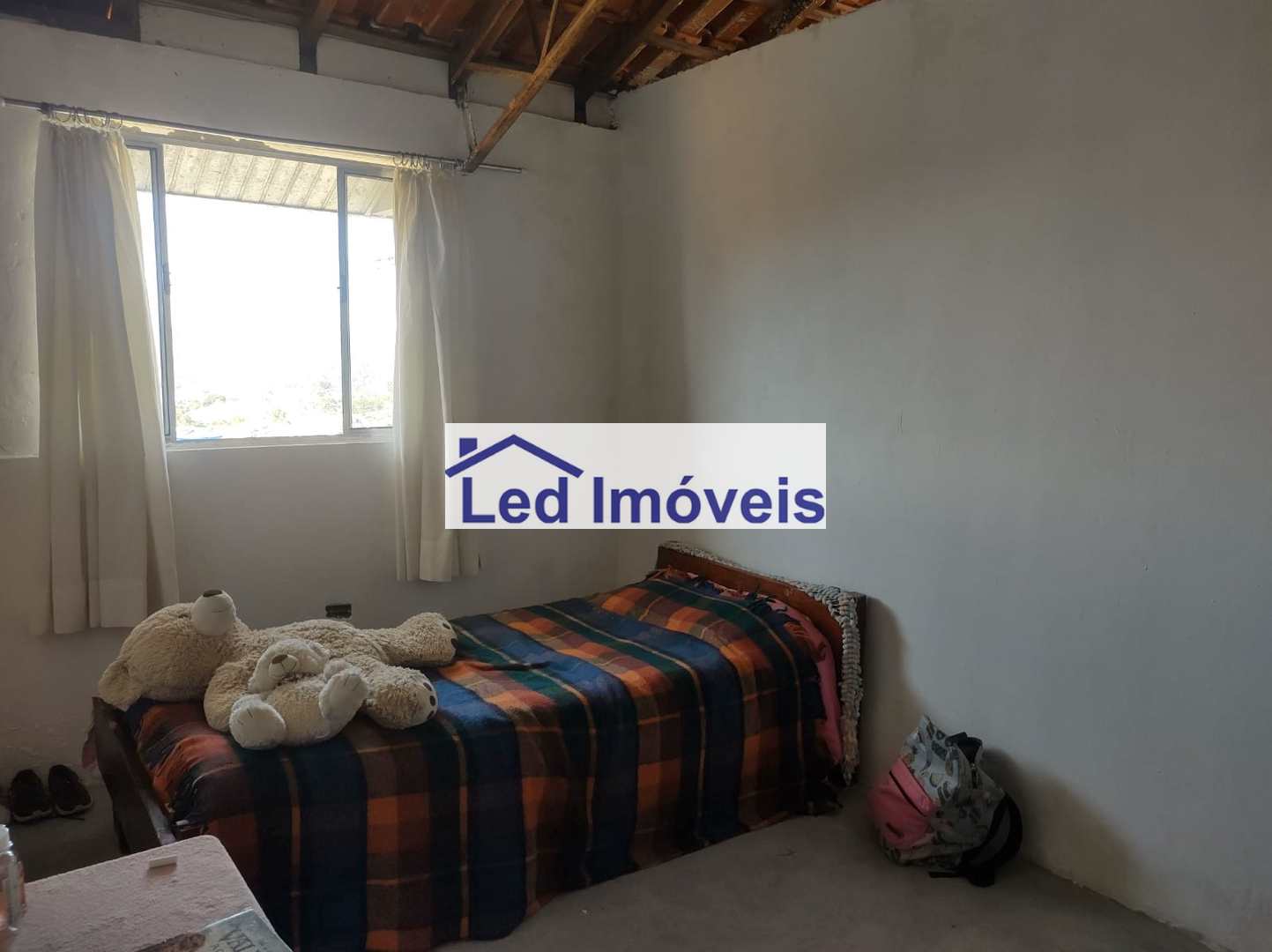 Casa à venda com 3 quartos, 120m² - Foto 9