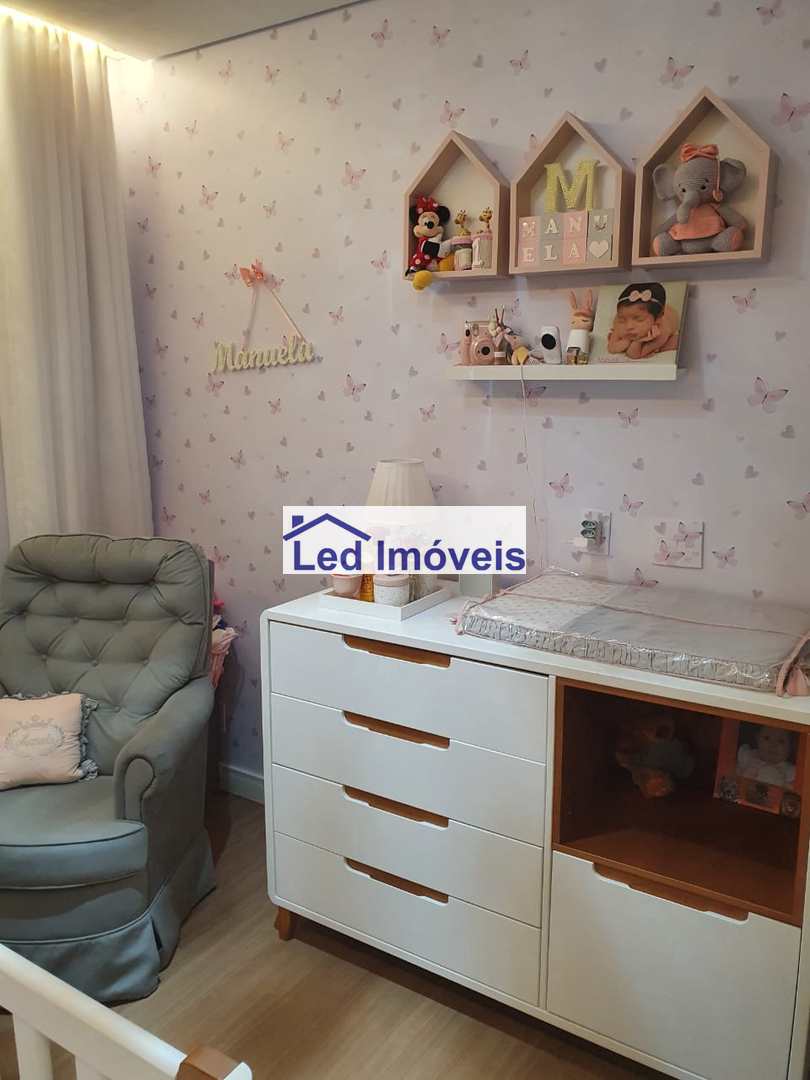 Apartamento à venda com 2 quartos, 70m² - Foto 14