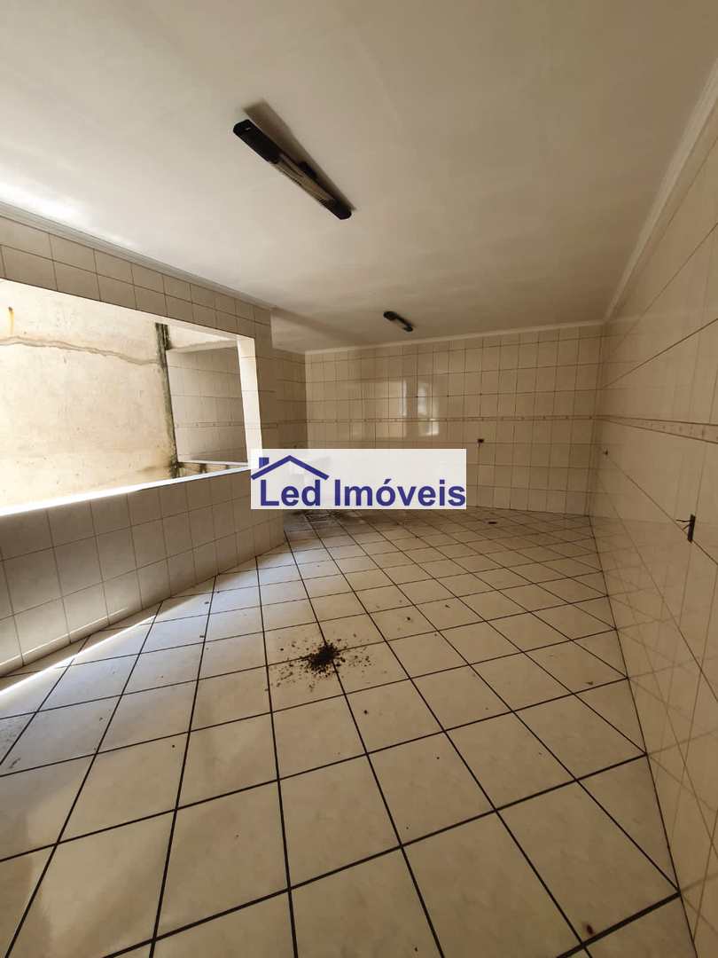 Sobrado à venda com 2 quartos, 171m² - Foto 17