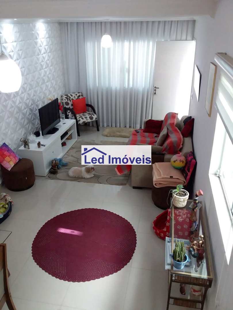 Sobrado à venda com 3 quartos, 115m² - Foto 2