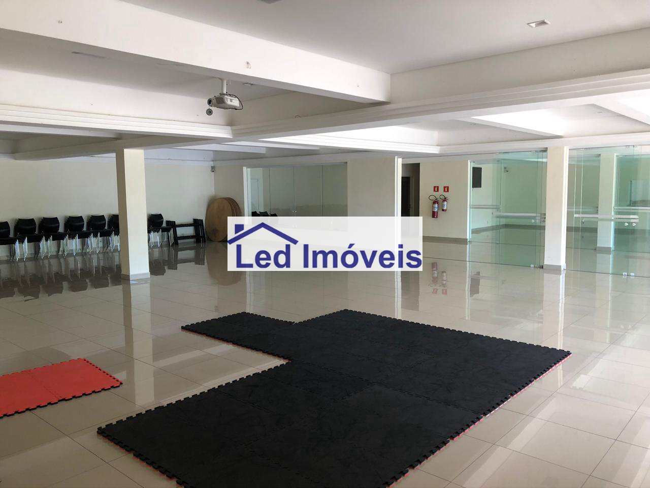 Sobrado à venda com 5 quartos, 450m² - Foto 18