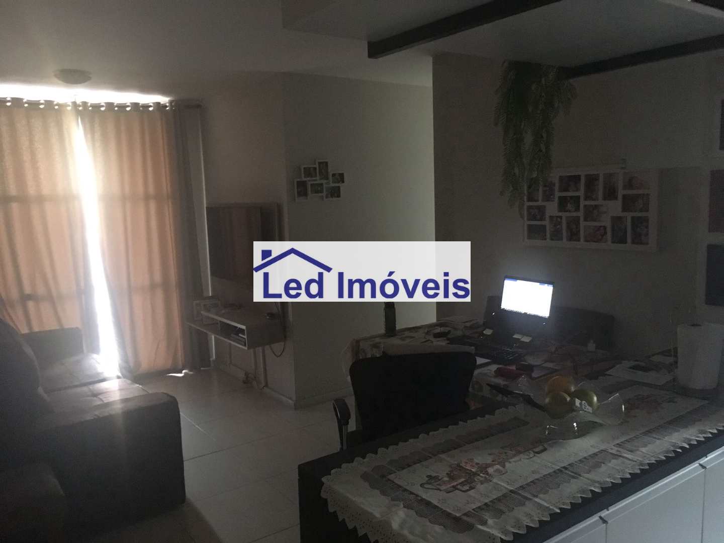 Apartamento à venda com 3 quartos, 60m² - Foto 2