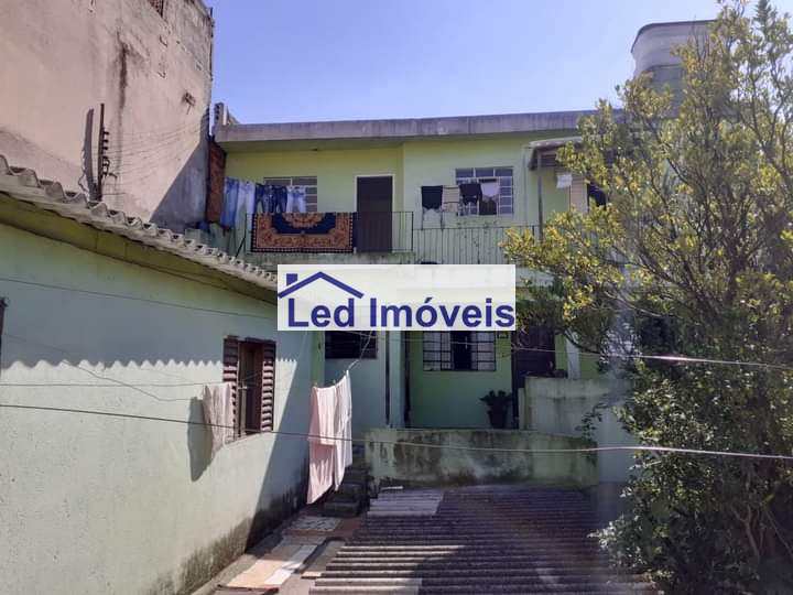 Casa à venda com 5 quartos, 182m² - Foto 2