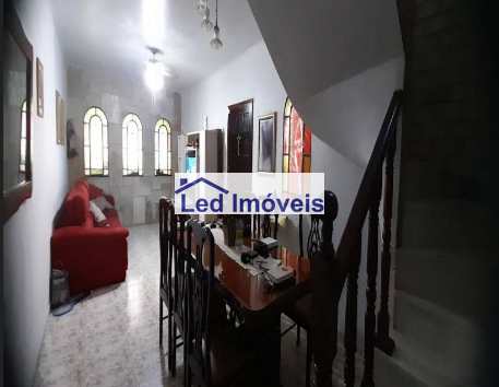 Casa à venda com 3 quartos, 150m² - Foto 3