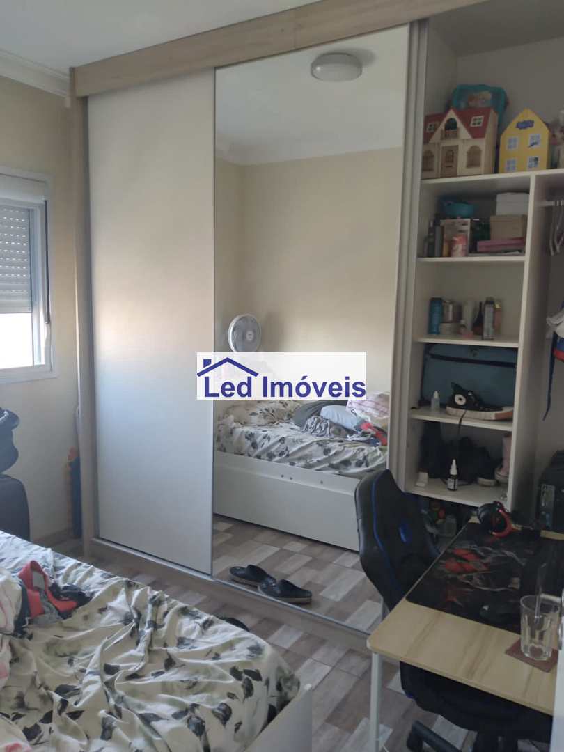 Apartamento à venda com 2 quartos, 50m² - Foto 11