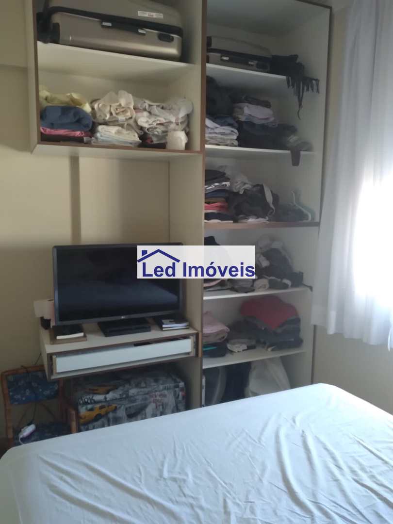 Apartamento à venda com 2 quartos, 50m² - Foto 10