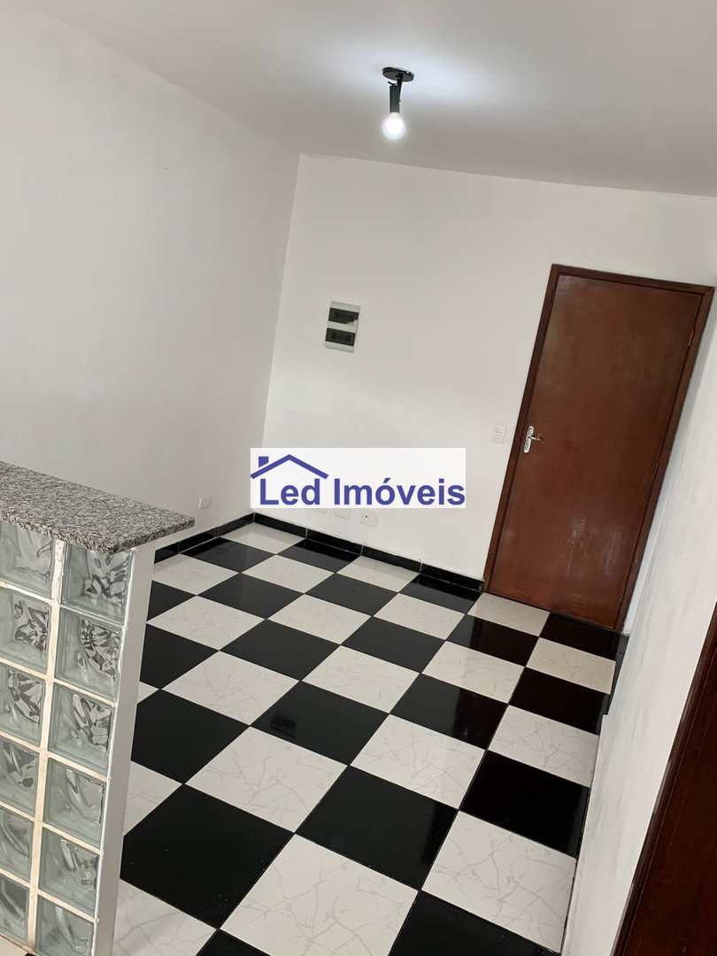 Apartamento à venda com 2 quartos, 47m² - Foto 2