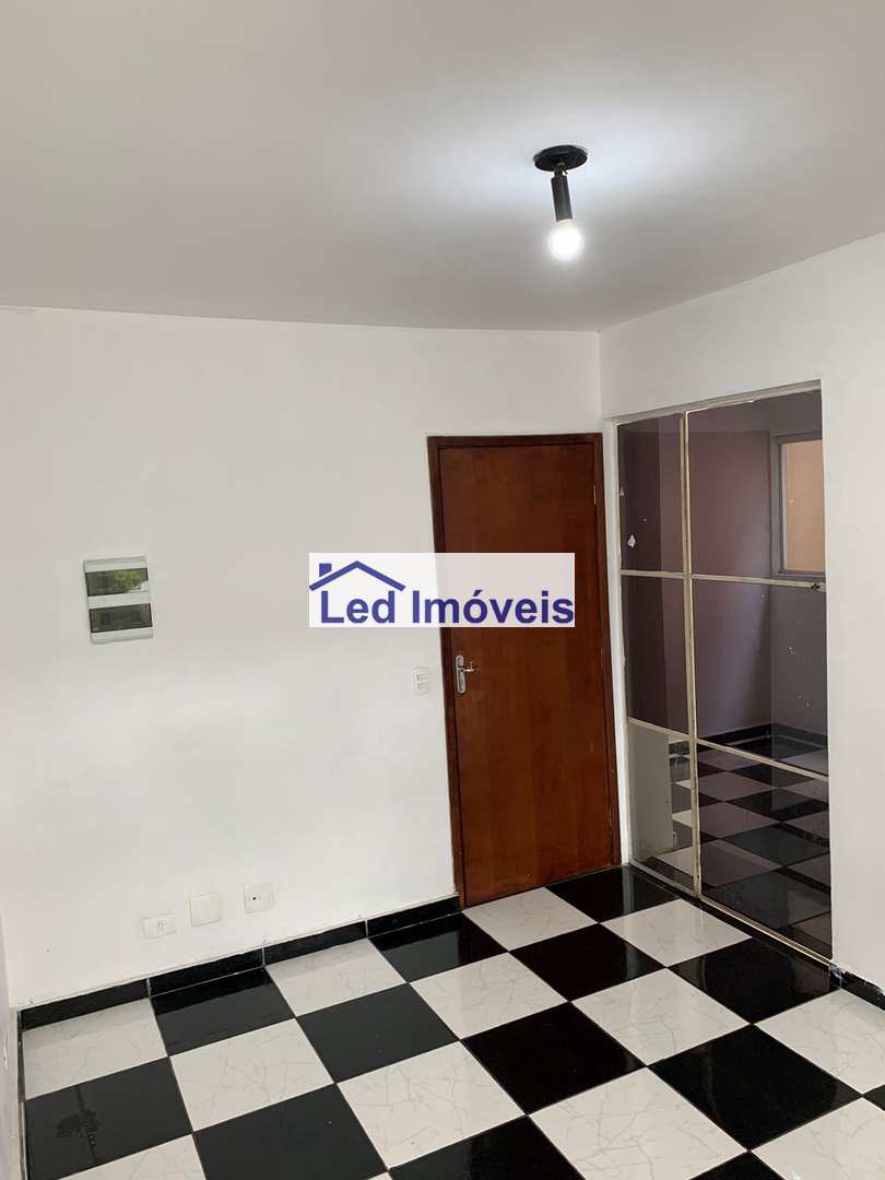 Apartamento à venda com 2 quartos, 47m² - Foto 10