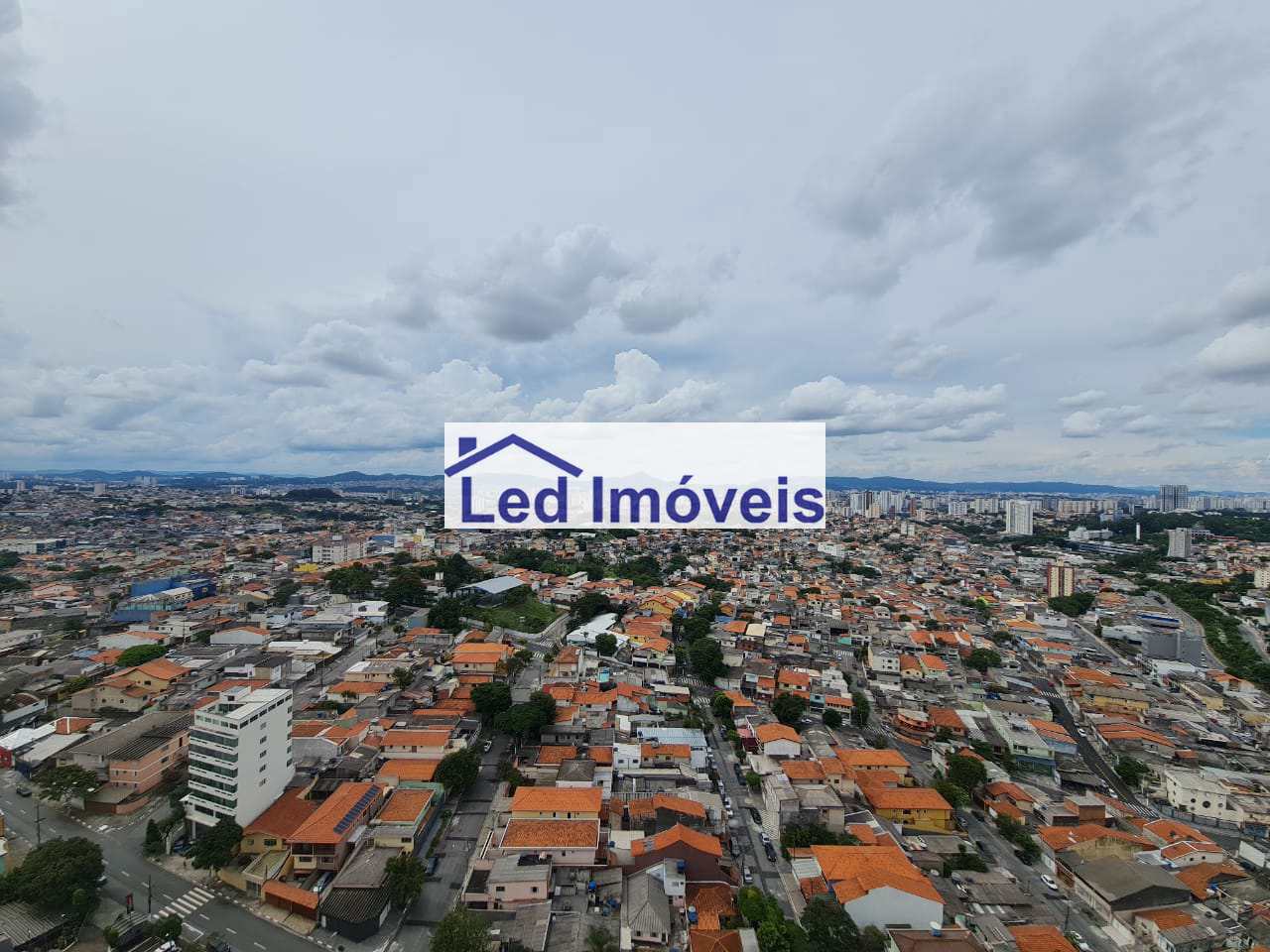 Apartamento à venda com 3 quartos, 75m² - Foto 23