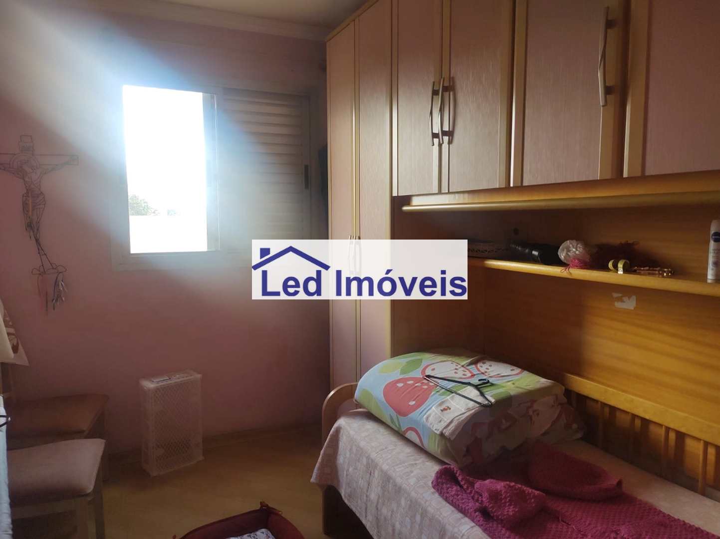 Apartamento à venda com 3 quartos, 75m² - Foto 12