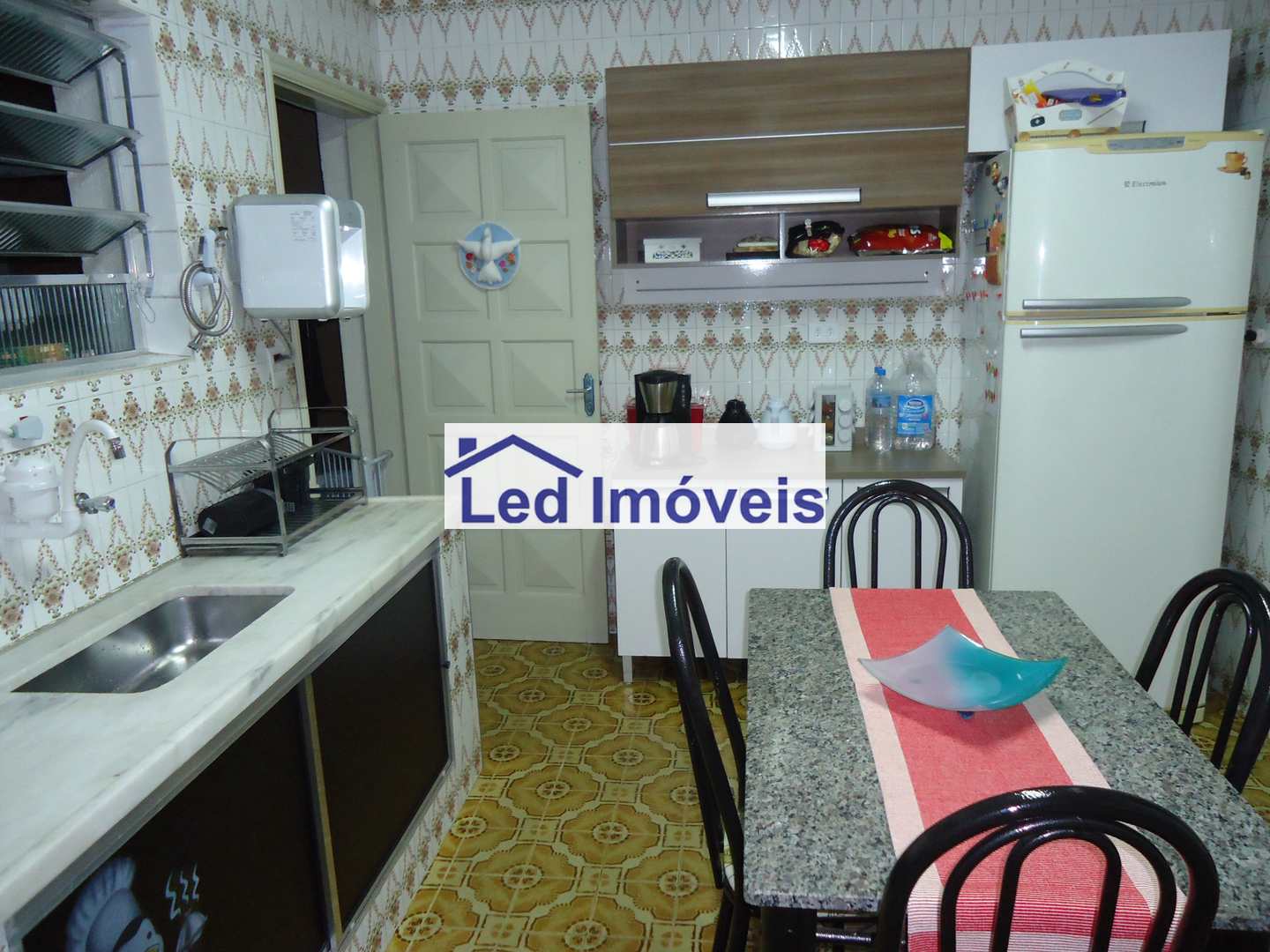 Sobrado à venda com 2 quartos, 150m² - Foto 5