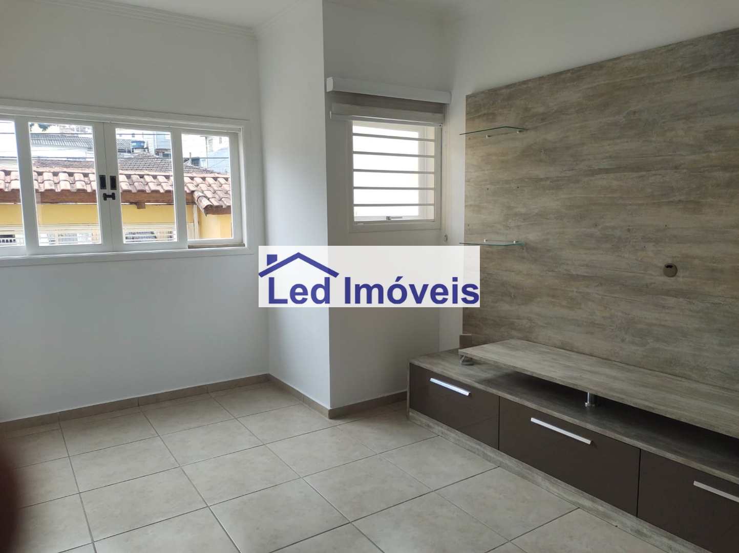 Sobrado à venda com 3 quartos, 125m² - Foto 2