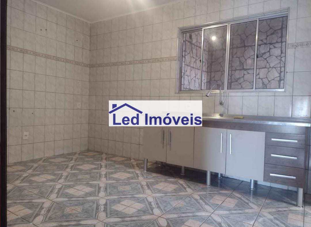 Casa à venda com 2 quartos, 250m² - Foto 8