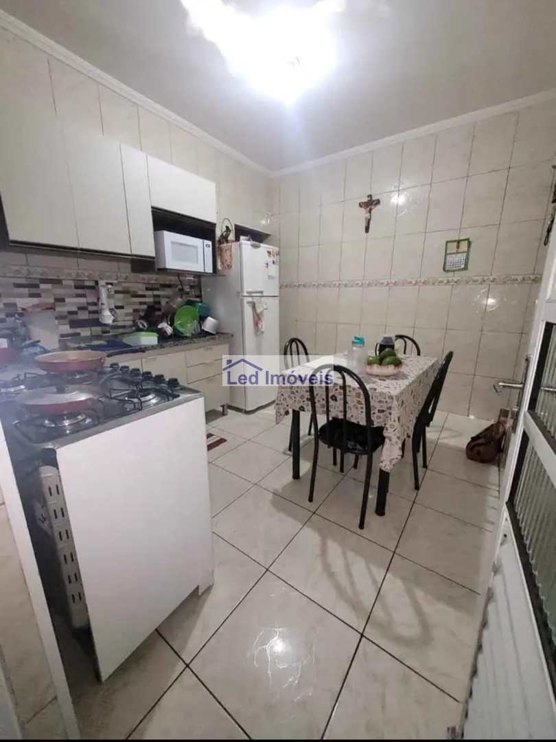 Casa, 3 quartos, 69 m² - Foto 3