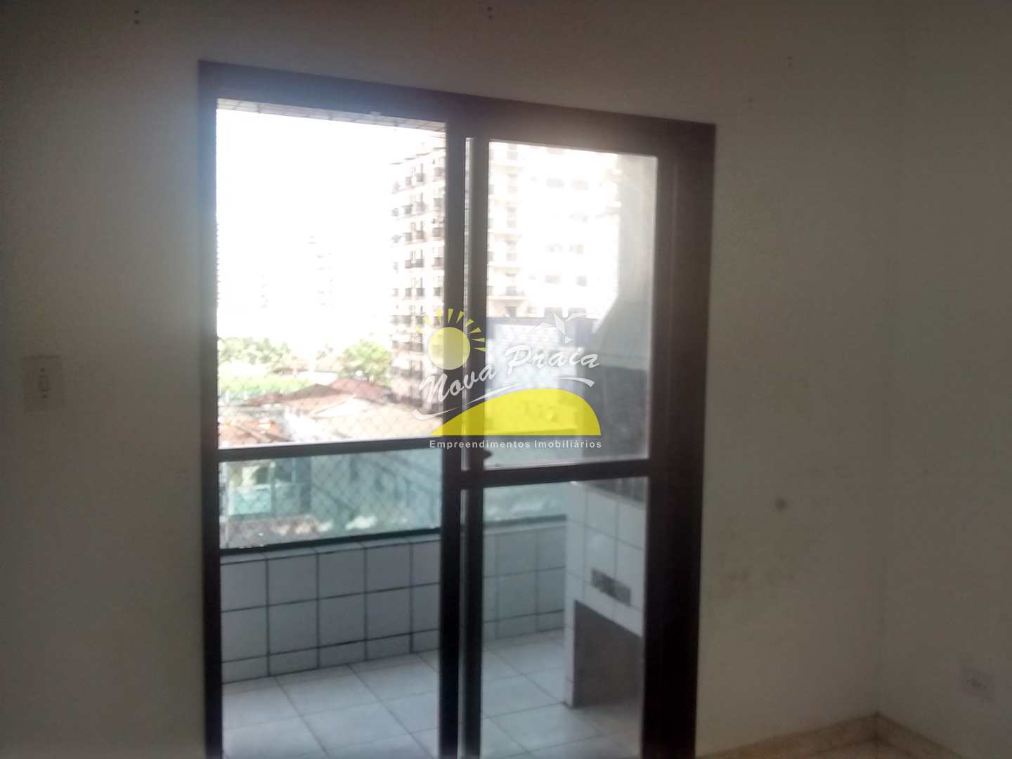 Apartamento à venda com 1 quarto, 50m² - Foto 3