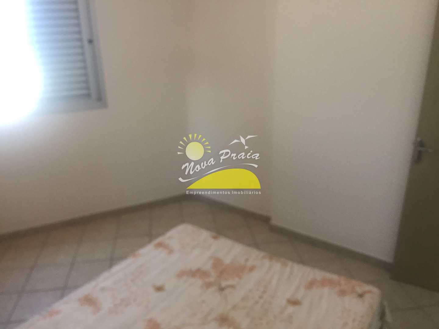 Apartamento à venda com 2 quartos, 78m² - Foto 26