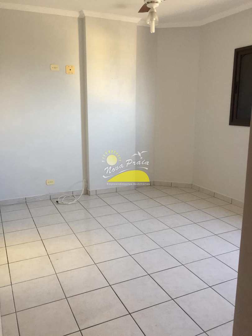 Apartamento à venda com 2 quartos, 75m² - Foto 22