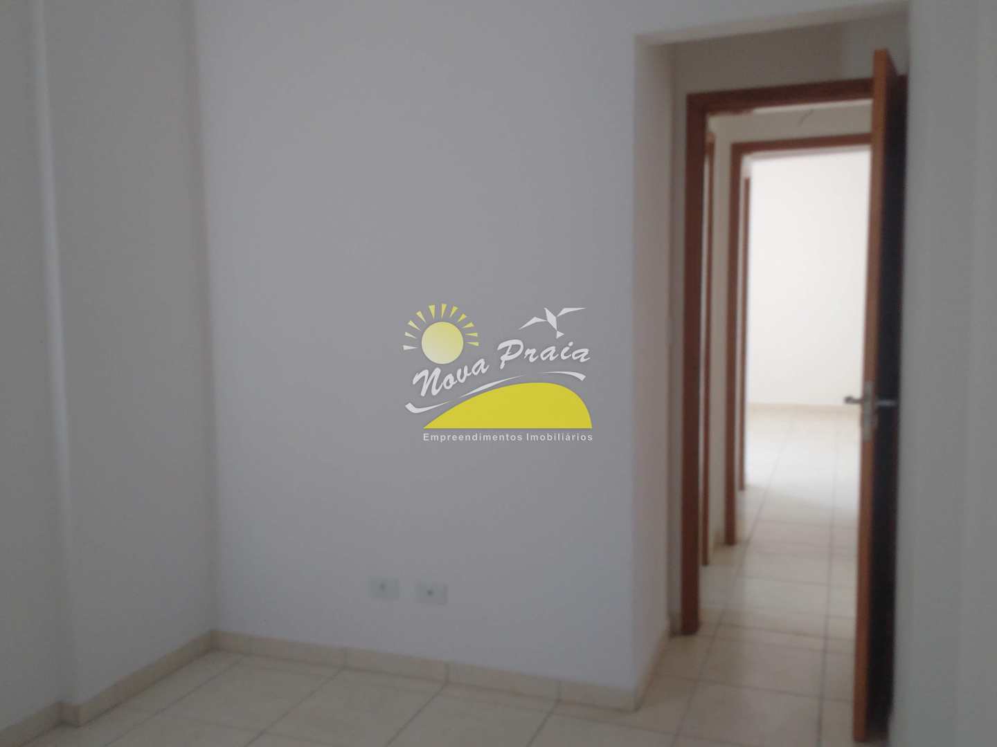 Apartamento à venda com 2 quartos, 80m² - Foto 23