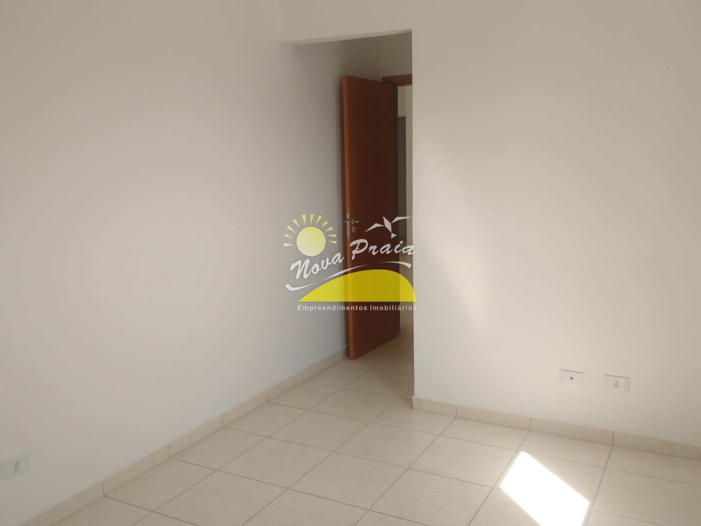 Apartamento à venda com 2 quartos, 80m² - Foto 27