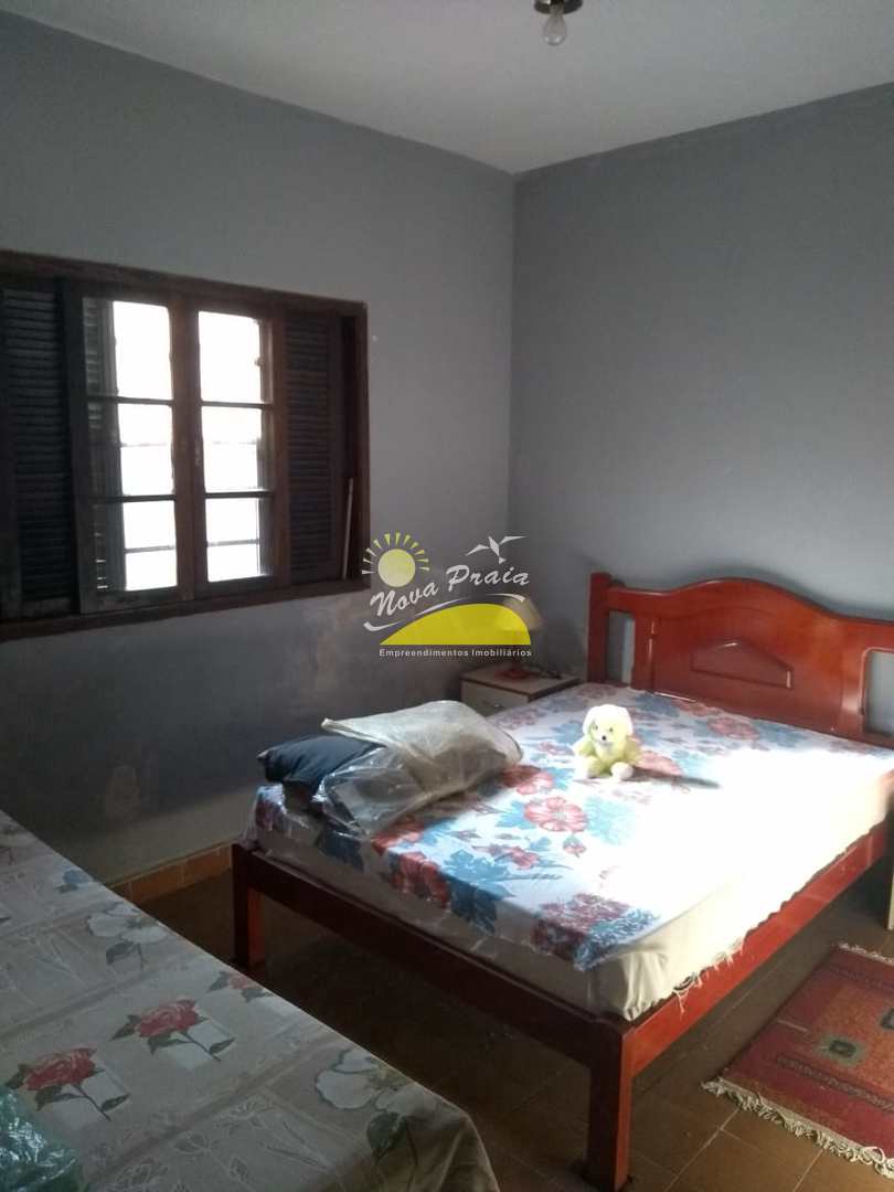 Casa à venda com 2 quartos, 80m² - Foto 8