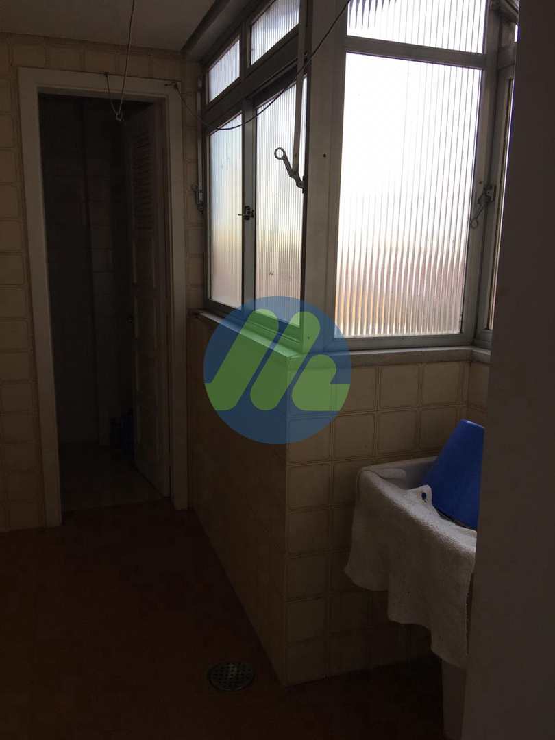 Apartamento à venda com 2 quartos, 60m² - Foto 20