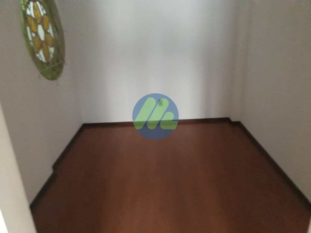 Apartamento à venda com 2 quartos, 58m² - Foto 4