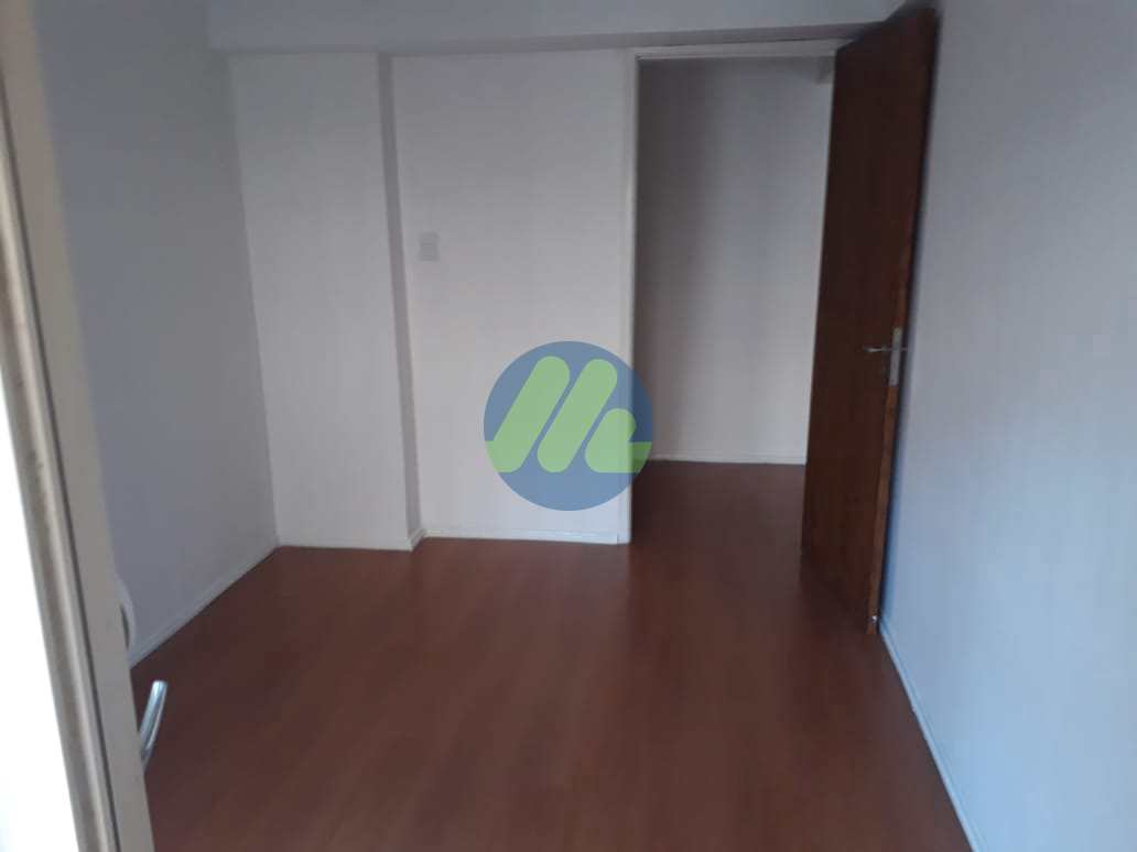 Apartamento à venda com 2 quartos, 58m² - Foto 1