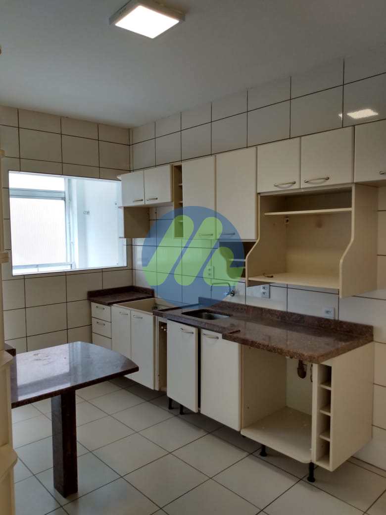 Apartamento à venda com 1 quarto, 62m² - Foto 1