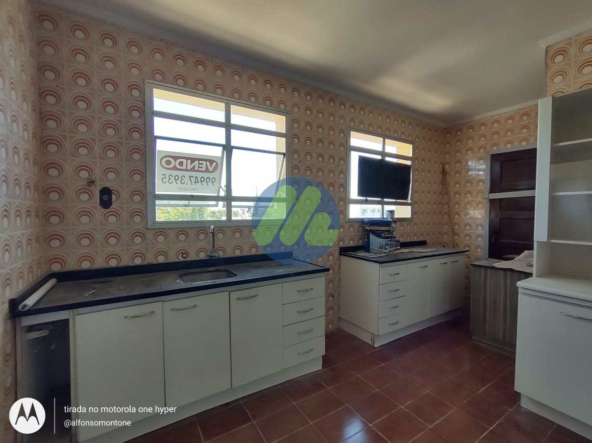 Apartamento à venda com 3 quartos, 121m² - Foto 7