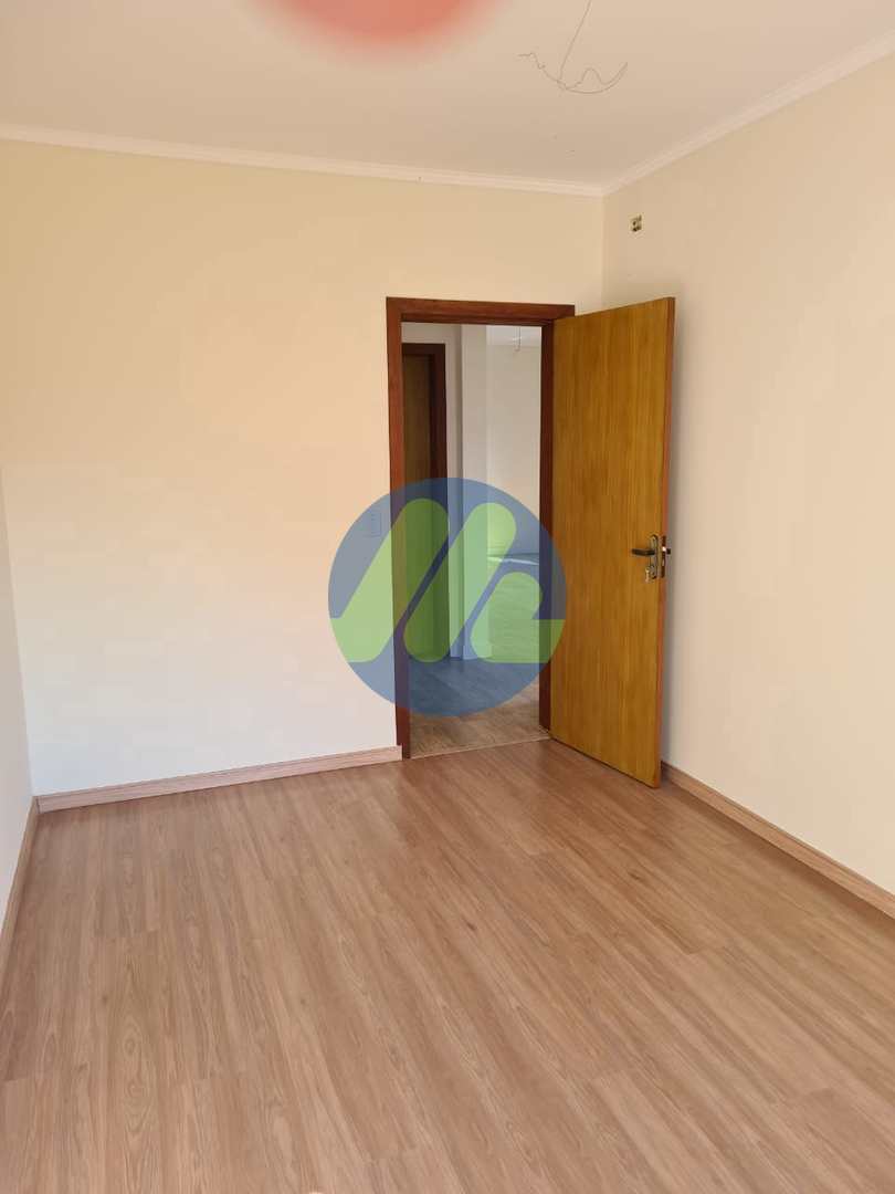 Casa à venda com 2 quartos, 100m² - Foto 18