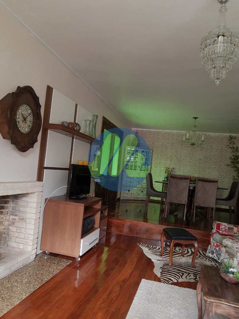 Sobrado à venda com 3 quartos, 197m² - Foto 4