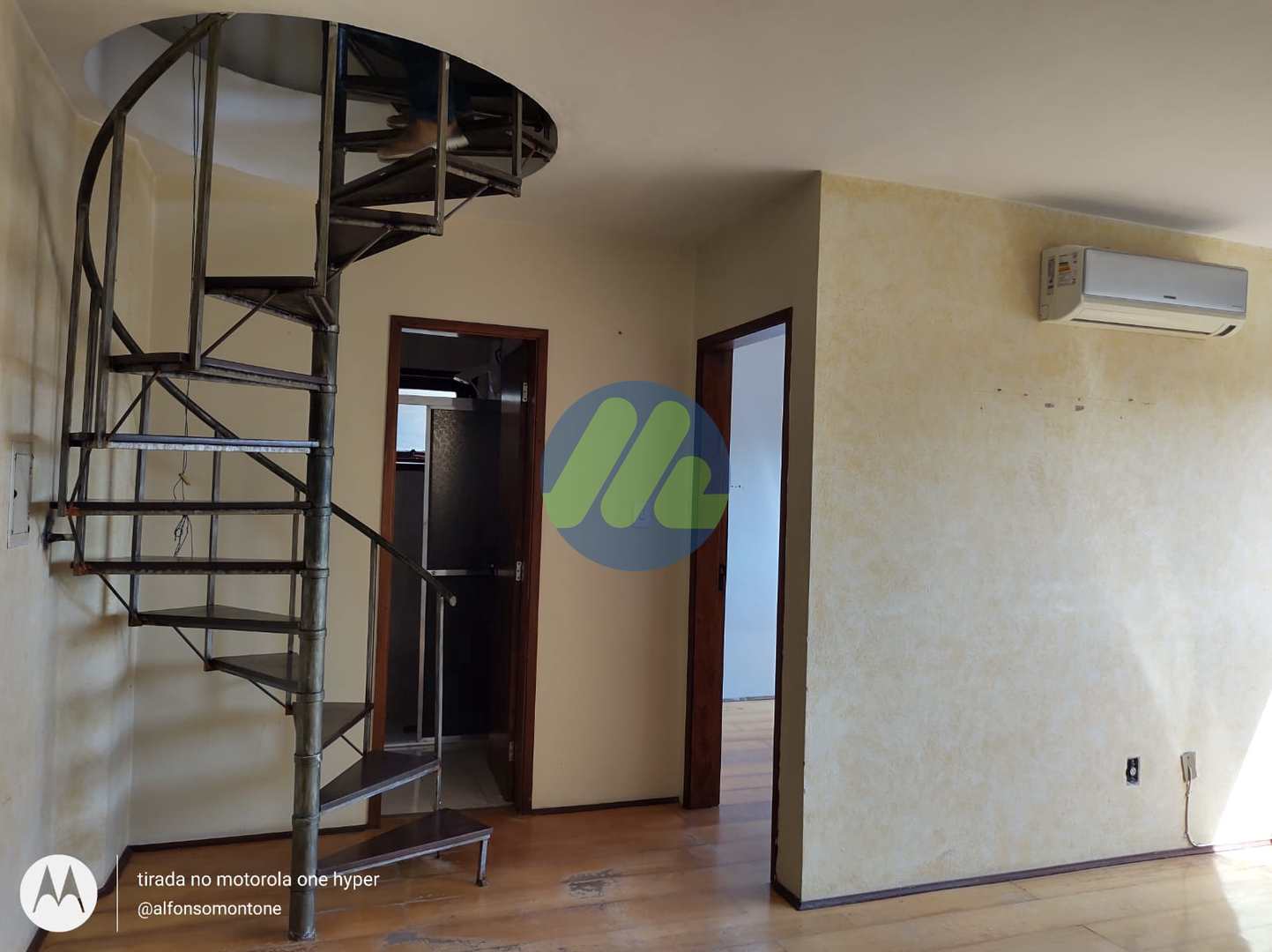 Apartamento à venda com 2 quartos, 70m² - Foto 5