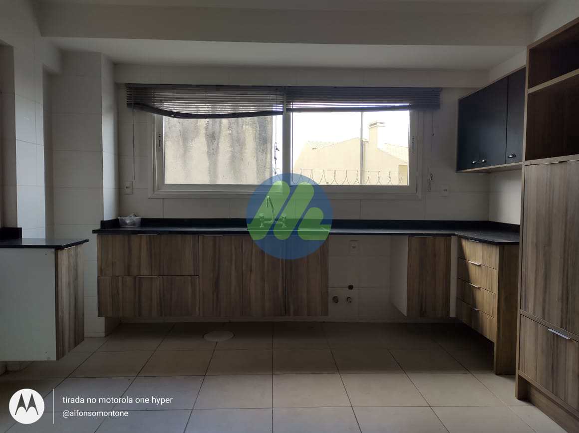 Apartamento à venda com 4 quartos, 251m² - Foto 7