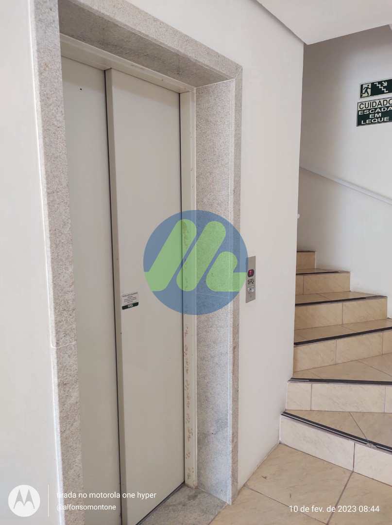 Apartamento à venda com 2 quartos, 77m² - Foto 13