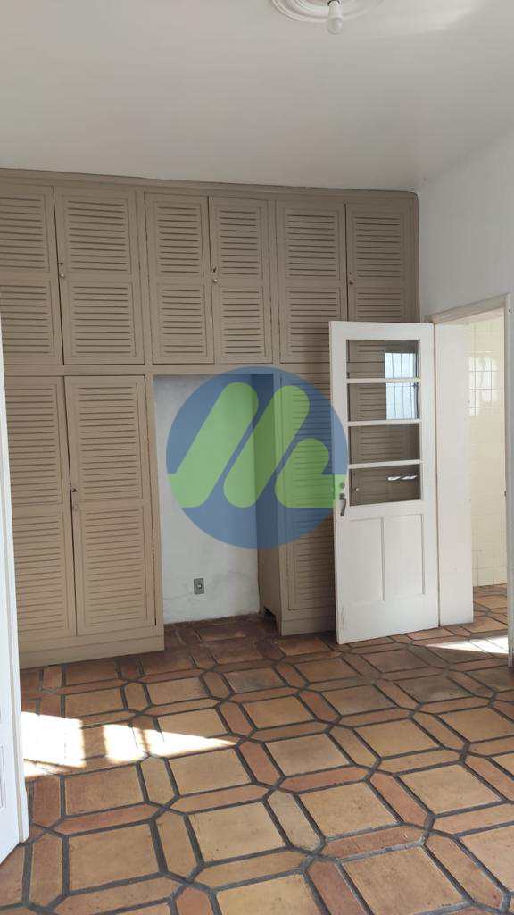 Casa à venda com 3 quartos, 288m² - Foto 20