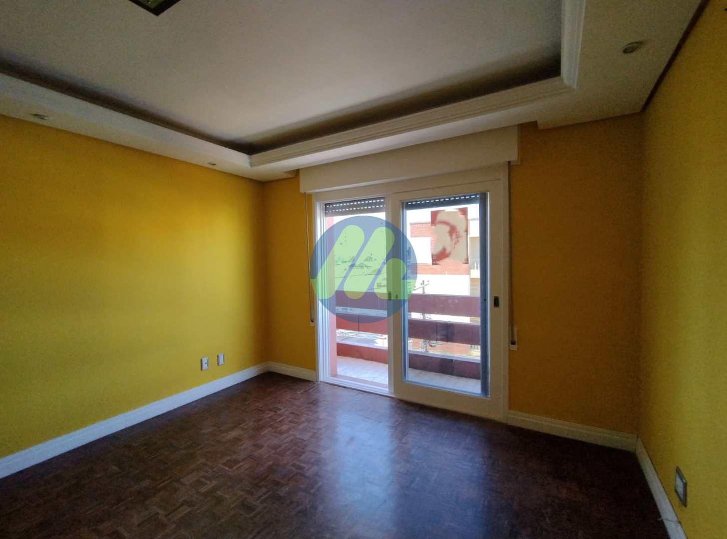 Apartamento à venda com 3 quartos, 117m² - Foto 3