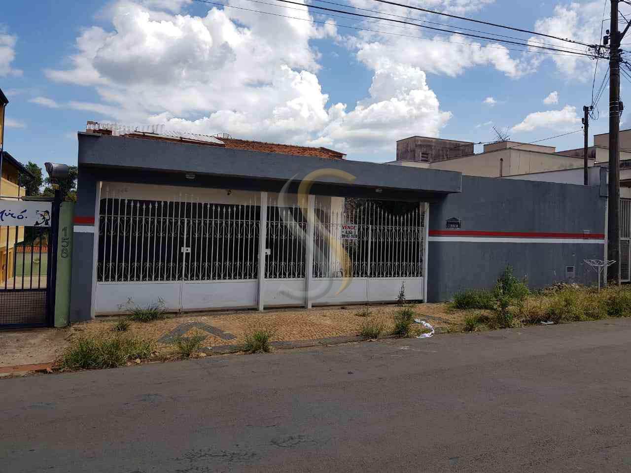 Sobrado à venda com 3 quartos, 590m² - Foto 1