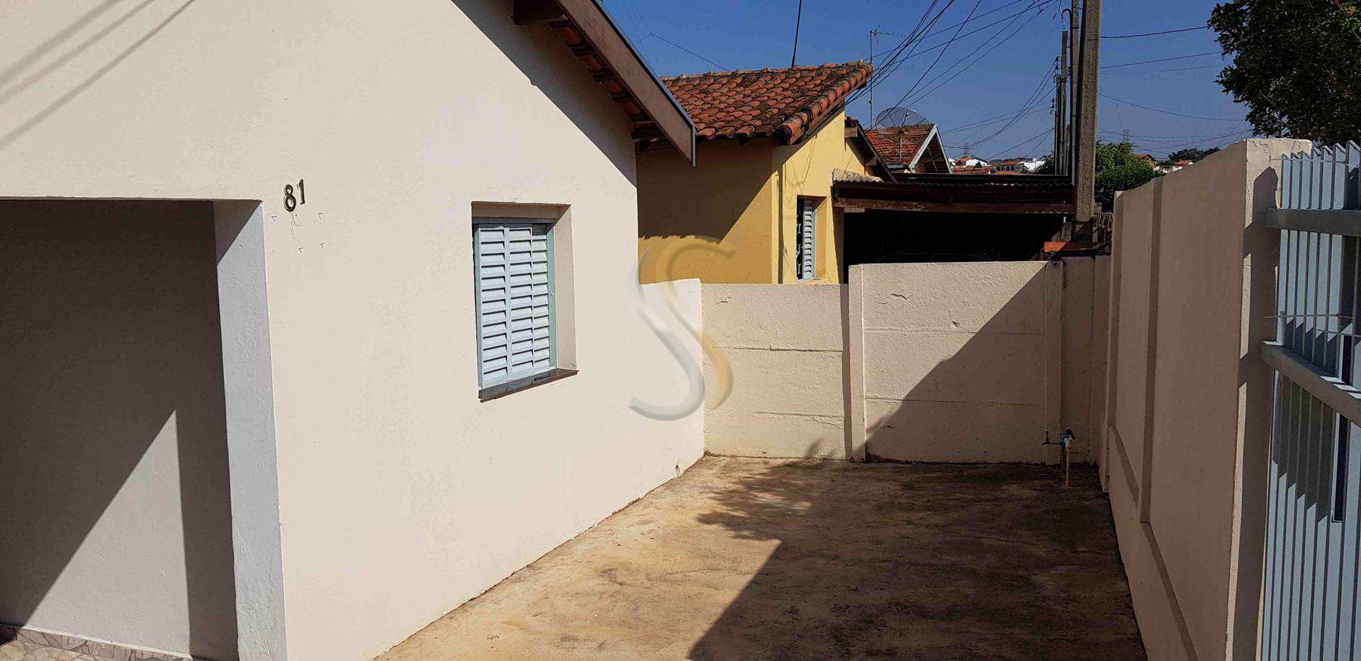 Casa à venda com 1 quarto, 250m² - Foto 16