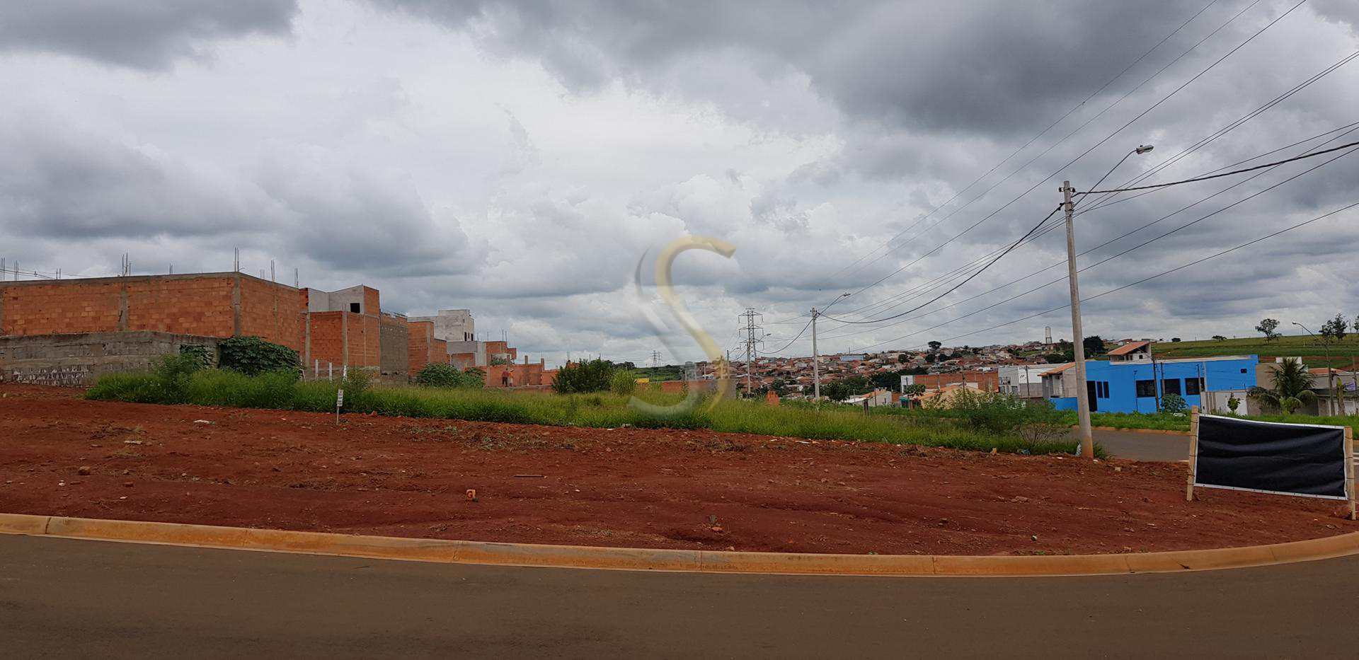 Loteamento e Condomínio à venda, 358m² - Foto 1