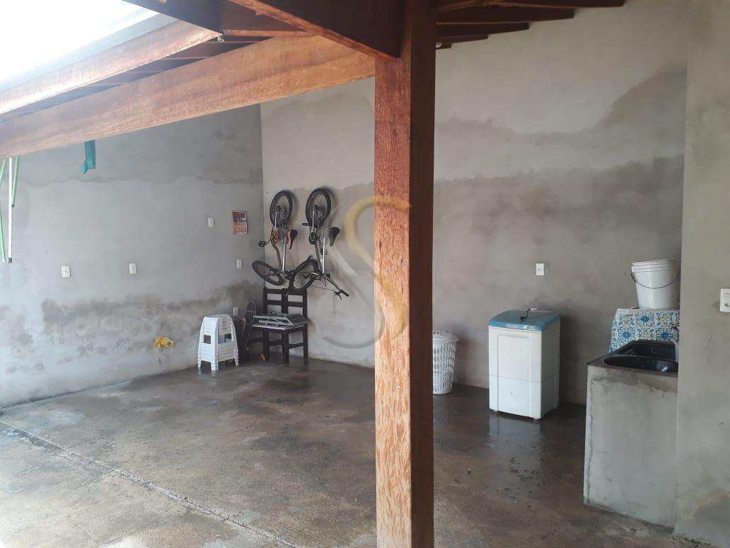 Casa à venda com 2 quartos, 105m² - Foto 14