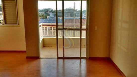 Apartamento à venda com 2 quartos, 70m² - Foto 8