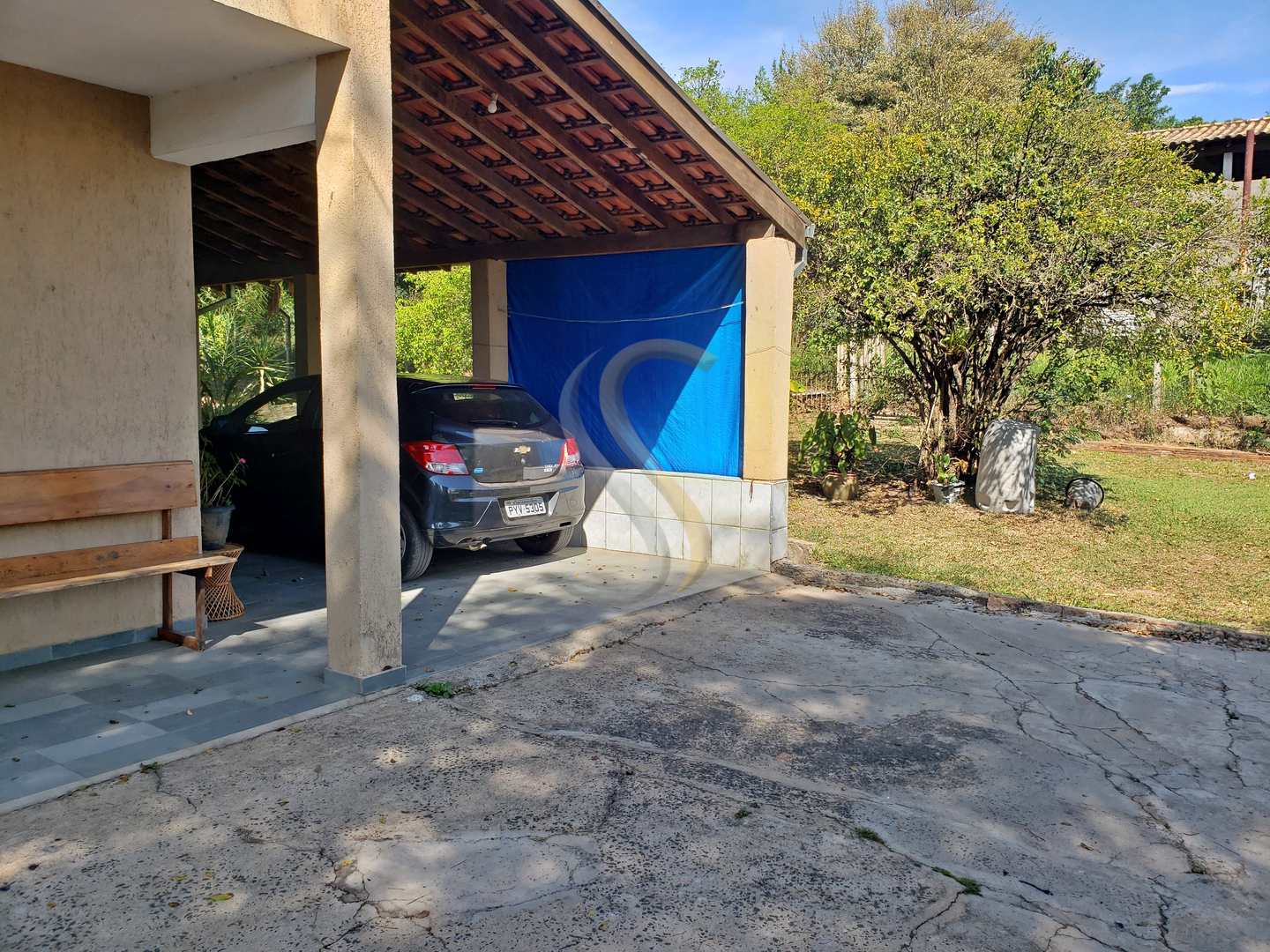 Casa à venda com 3 quartos, 1250m² - Foto 2